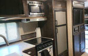 2018 Cruiser Shadow Cruiser 277BHS