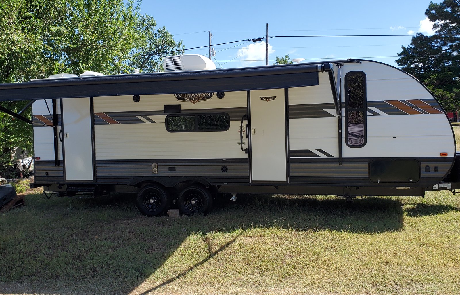 2020 Forest River RV Wildwood X-Lite 240BHXL