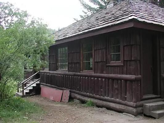 001, Loop: AREA AMERICAN RIDGE LODGE