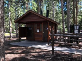 CHAMBERS LAKE Bathroom