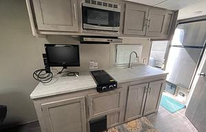 2022 Coachmen RV Catalina Summit Series 7 184FQS