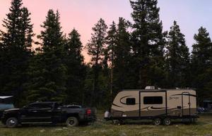 Spacious Bunkhouse - Pet Friendly - Off Grid