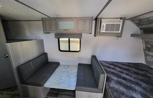 2022 Coleman The Evolution Series E1