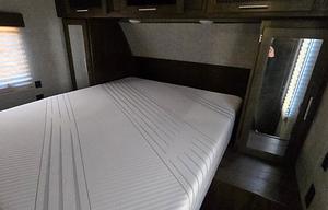 31.0 Cherokee Alpha Wolf 26DBH-L -  DELIVERY ONLY