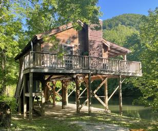 Whispering River RV Resort