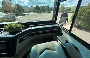 Modern Farmhouse Bunkhouse Motorhome 2022 Alante