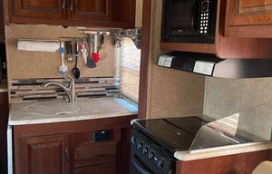Great family camper with bunkhouse