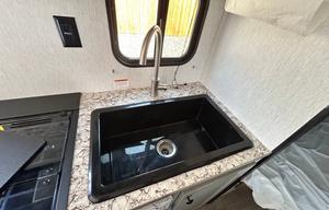 2026 Sunset Park RV Sun-Lite 21BH RV rental photo 17