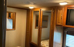 2008 Terra 34n RV rental photo 14