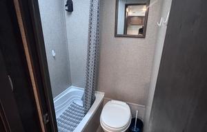 2021 Jayco 174BH Baja Edition w/solar and bunks
