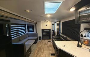 2022 Cherokee Grey Wolf Limited |Adventure Awaits!