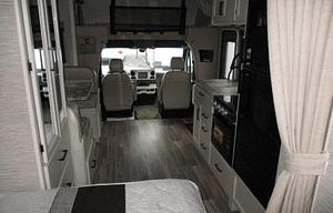 2021 Thor Four Winds MB-Sprinter 24BL