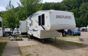 2007 Gulf Stream RV Mako 30 FBHS