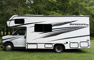 Forest River Sunseeker – Family Fun Easy to Drive