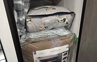 2022 Heartland Prowler 315BH RV rental photo 3