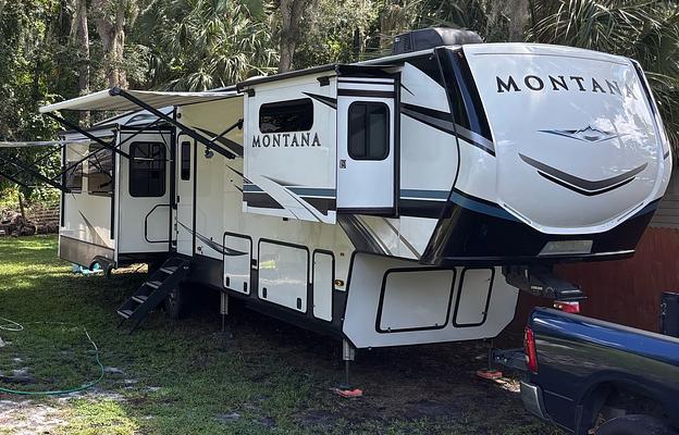 2021 Keystone RV Montana 3781RL