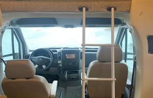 GALE - 2018 Thor Motor Coach Chateau Sprinter 24HL