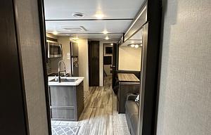 2022 Cruiser Aire 33BHB - Big Family RV Rentals
