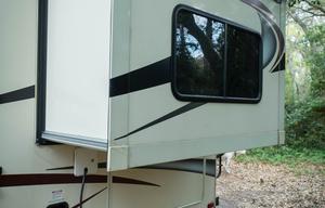 Free Wifi | Easy to Drive | Sleeps 7 | Big Battery