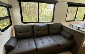 Family-Friendly Prime Time Avenger – Sleeps 8