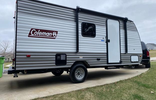 2024 Dutchmen RV Coleman Lantern LT Series 17B
