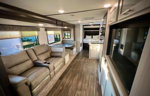 2021 Keystone Bullet 290BHS