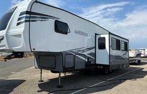 2021 Forest River 290vb.  Delivery available.