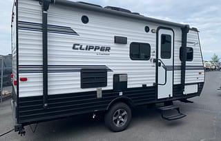Easy Tow Family Glamper