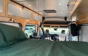 Winter Ready | 4-Person | AWD | WiFi | Solar | Toilet | Outdoor Shower