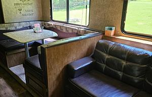 RV - 6 Miles to Bethel Woods set up on sheep farm