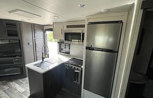 2023 CrossRoads RV Cruiser Aire CR33BHB