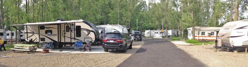 RV campsites at Saraâs Campground
