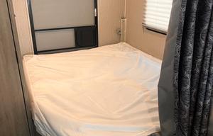 Family and Pet Friendly fun in this Freelander RV!