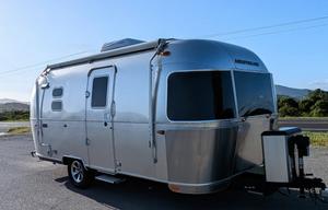 2023 Caravel 20FB RV rental photo 2