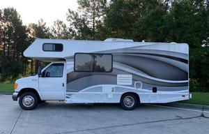 Born2Ryde is a 2006 Four Winds RV