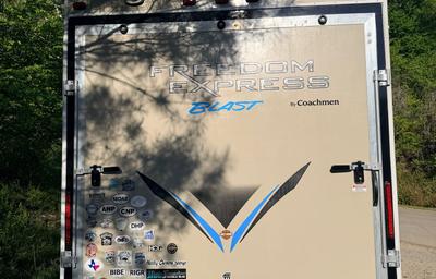 2018 Coachmen RV Freedom Express Blast 271BL