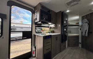 2026 Grand Design Transcend One 151BH