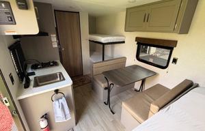 Lightweight Family Bunkhouse; Easy Tow; Stocked!