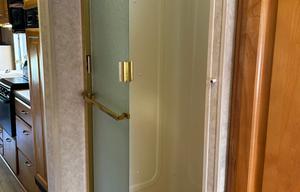 Rocky Mountain Pet Friendly Motor Home!