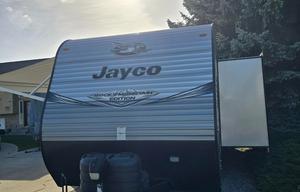 S and N 2020 jayco flight
