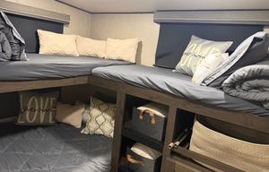 2021 Fifth Wheel with 2 Slide Outs