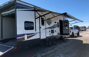 2018 Keystone 29v Impact vapor lite