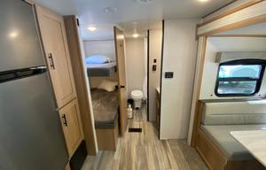 2022 Prime Time RV Avenger 26DBSLE