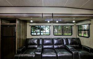 AGA 7 -	2019 Heartland Torque T322
