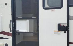 Coachmen – Family Friendly, newly remodeled!