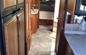 2000 American Coach American Eagle 42C