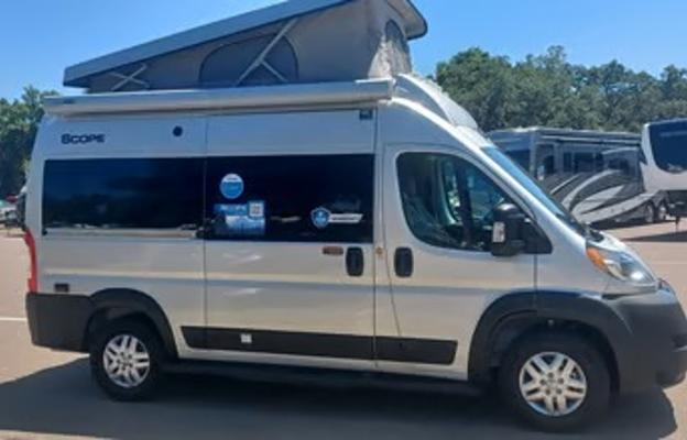 T2023 CONVENIENT & EASY TO DRIVE RV!!  SCOPE 18A