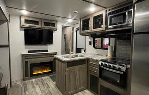 2021 CrossRoads RV Zinger ZR320FB