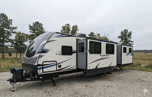 Pioneering Passport 3400QD - Sleeps 14
