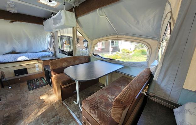 2012 Starcraft Comet 1224